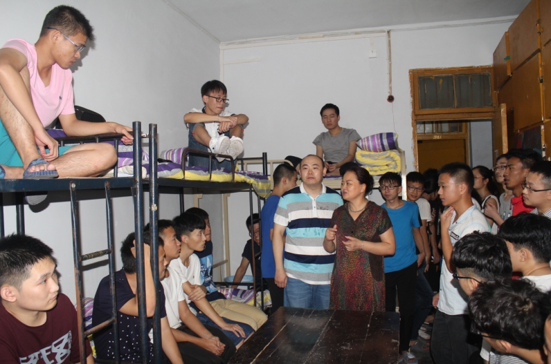 111111.JPG 111111.JPG